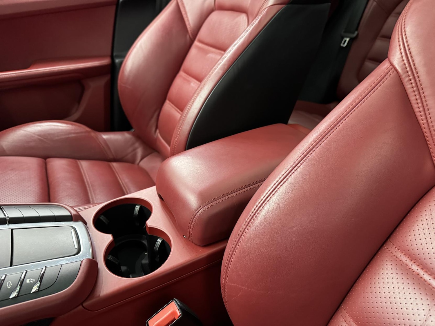 Used Porsche Macan 2016 for sale - 78000529: Photo 37