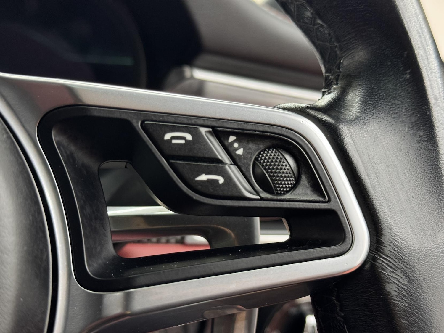 Used Porsche Macan 2016 for sale - 78000529: Photo 38