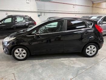 Used Ford Fiesta 2011 for sale - 79485459: Photo
