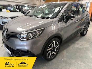 Used Renault Captur 2015 for sale - 79615974: Photo