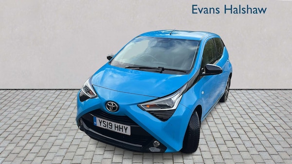 Used Toyota AYGO 2019 for sale - 76218221: Photo 2