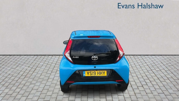 Used Toyota AYGO 2019 for sale - 76218221: Photo 4