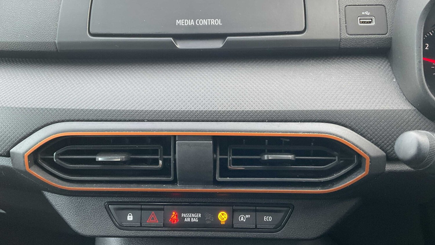 Used Dacia Sandero Stepway 2022 for sale - 76668987: Photo 19