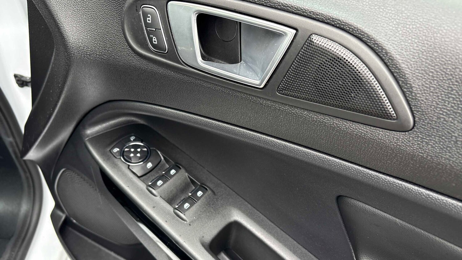 Used Ford Ecosport 2023 for sale - 77913885: Photo 15