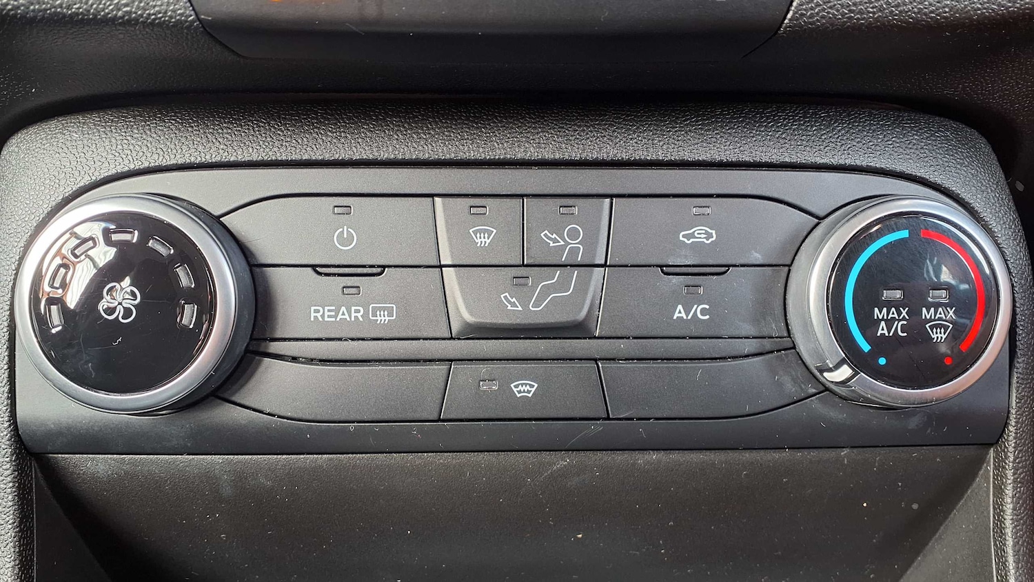 Used Ford Fiesta 2018 for sale - 76553229: Photo 21