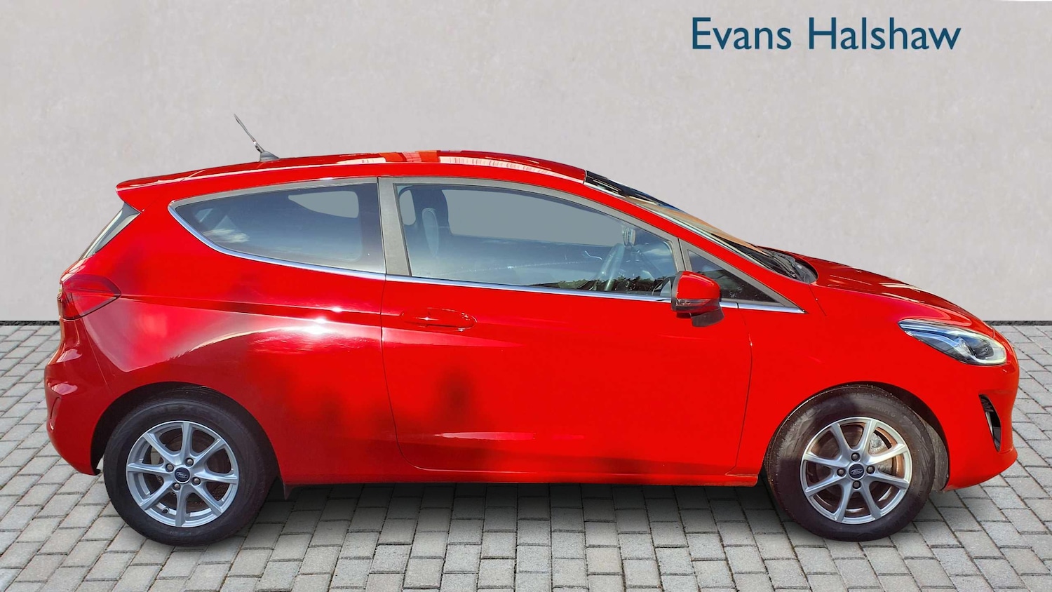 Used Ford Fiesta 2018 for sale - 76553229: Photo 3