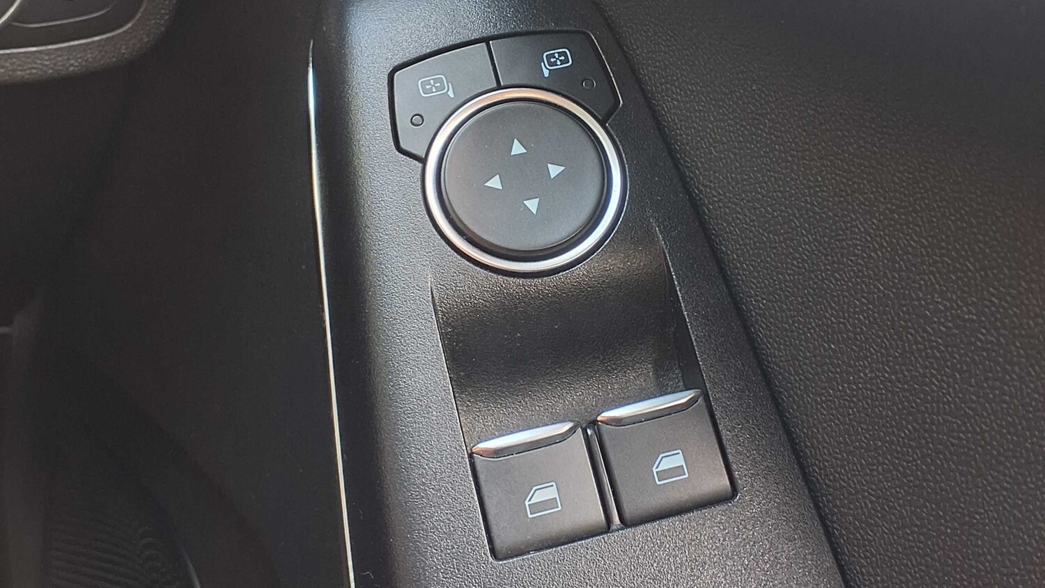 Used Ford Fiesta 2018 for sale - 76553229: Photo 31