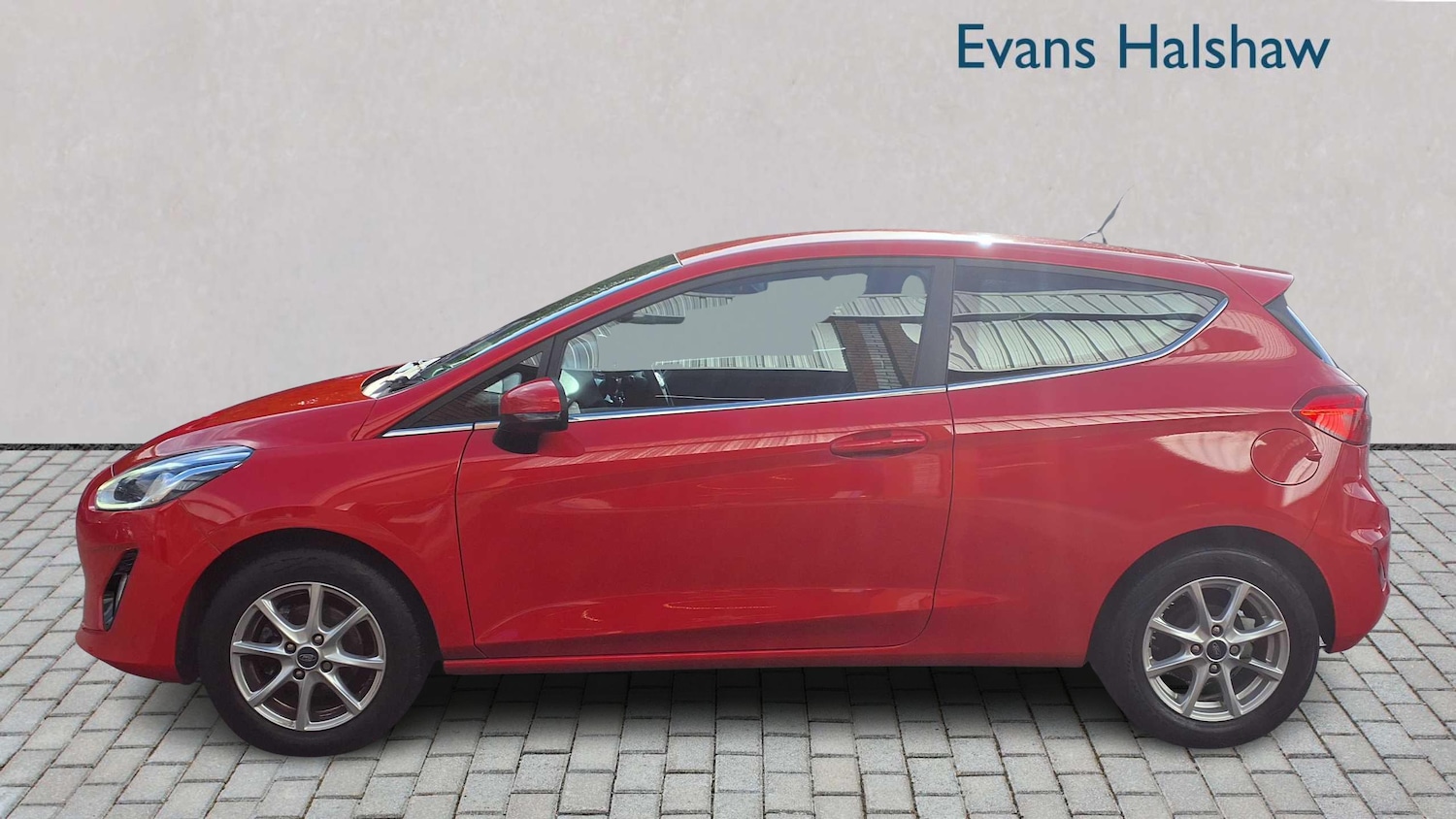 Used Ford Fiesta 2018 for sale - 76553229: Photo 4