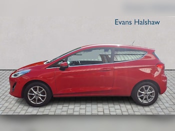 Used Ford Fiesta 2018 for sale - 76553229: Photo