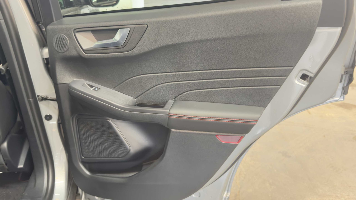 Used Ford Kuga 2025 for sale - 76298315: Photo 24