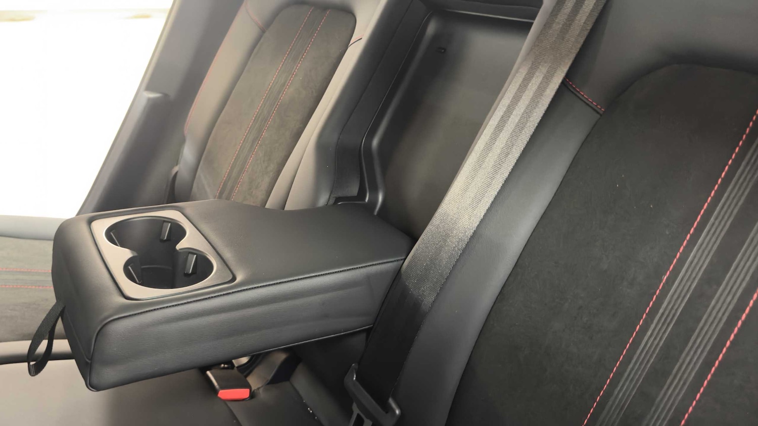 Used Ford Kuga 2025 for sale - 76298315: Photo 27