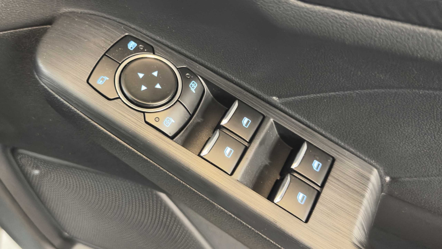 Used Ford Kuga 2025 for sale - 76298315: Photo 32