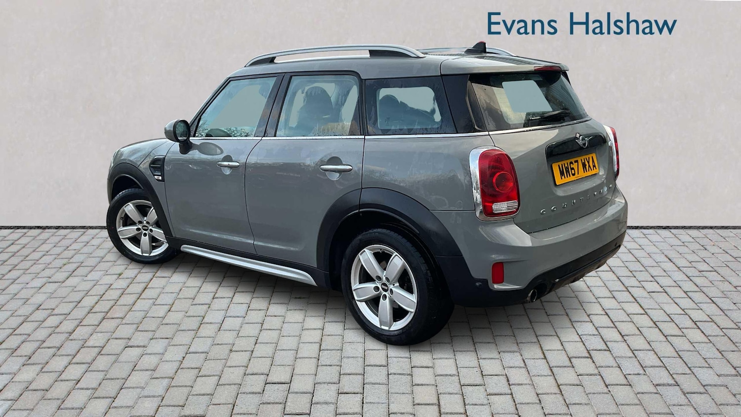 Used MINI Countryman 2017 for sale - 77022211: Photo 3