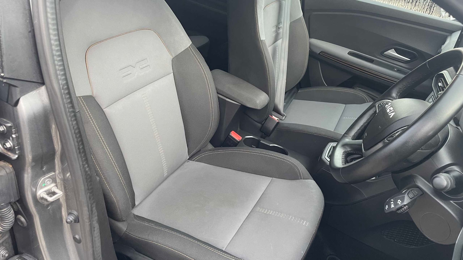 Used Dacia Jogger 2024 for sale - 76916149: Photo 21