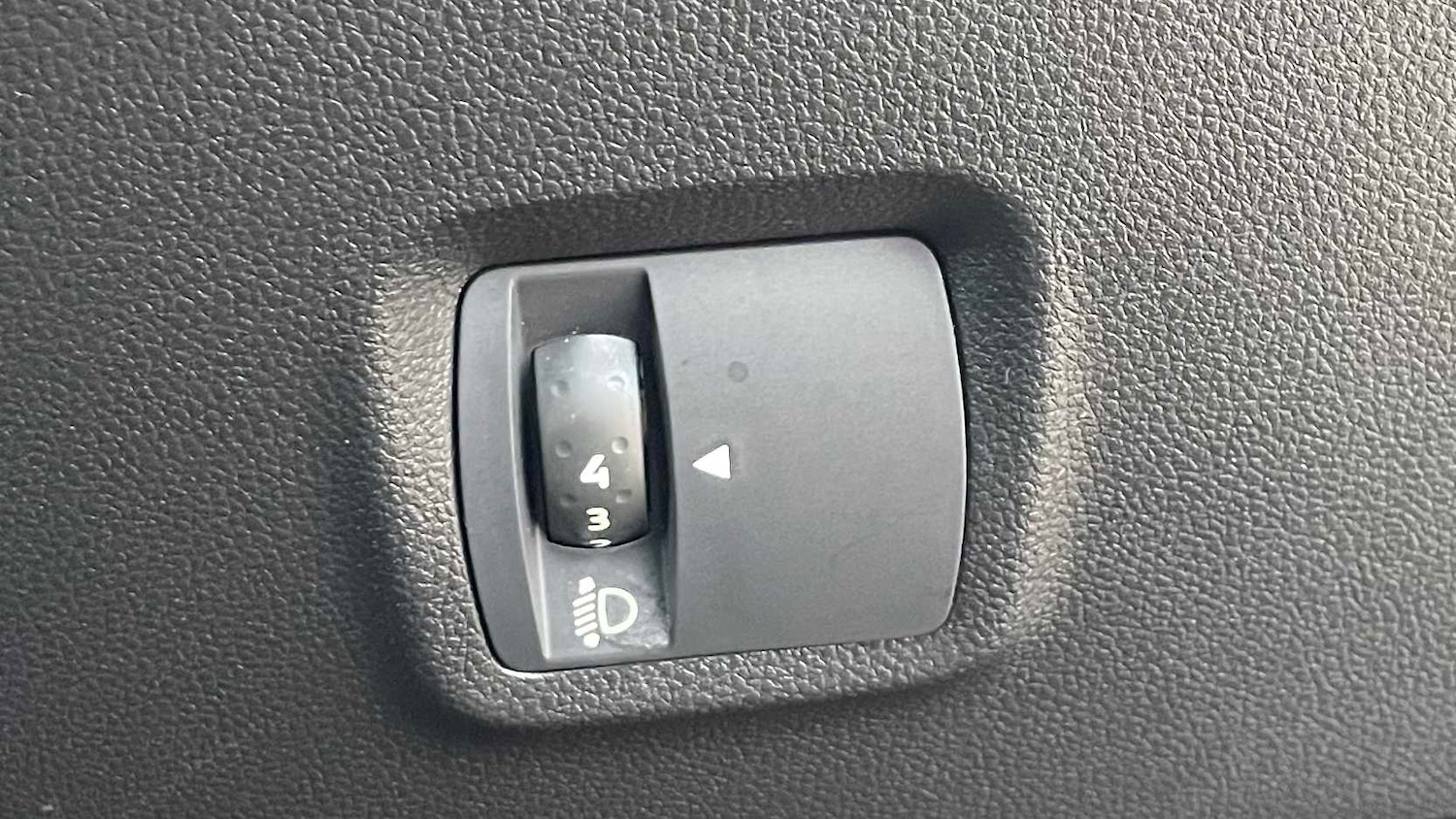 Used Dacia Jogger 2024 for sale - 76916149: Photo 27