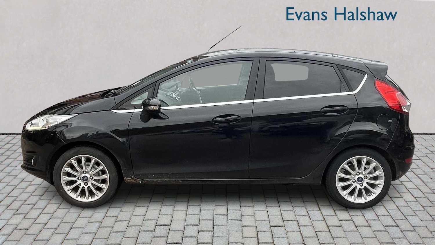 Used Ford Fiesta 2013 for sale - 76460367: Photo 4