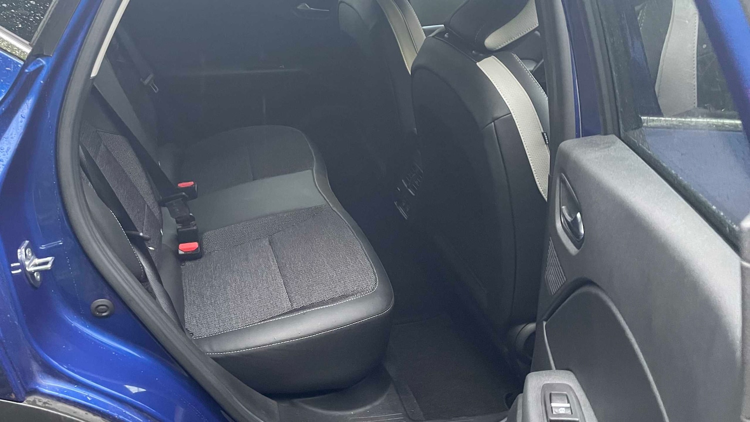 Used Renault Captur 2021 for sale - 76875725: Photo 15