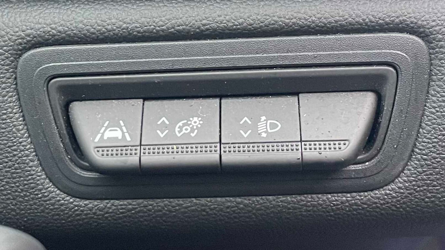 Used Renault Captur 2021 for sale - 76875725: Photo 21