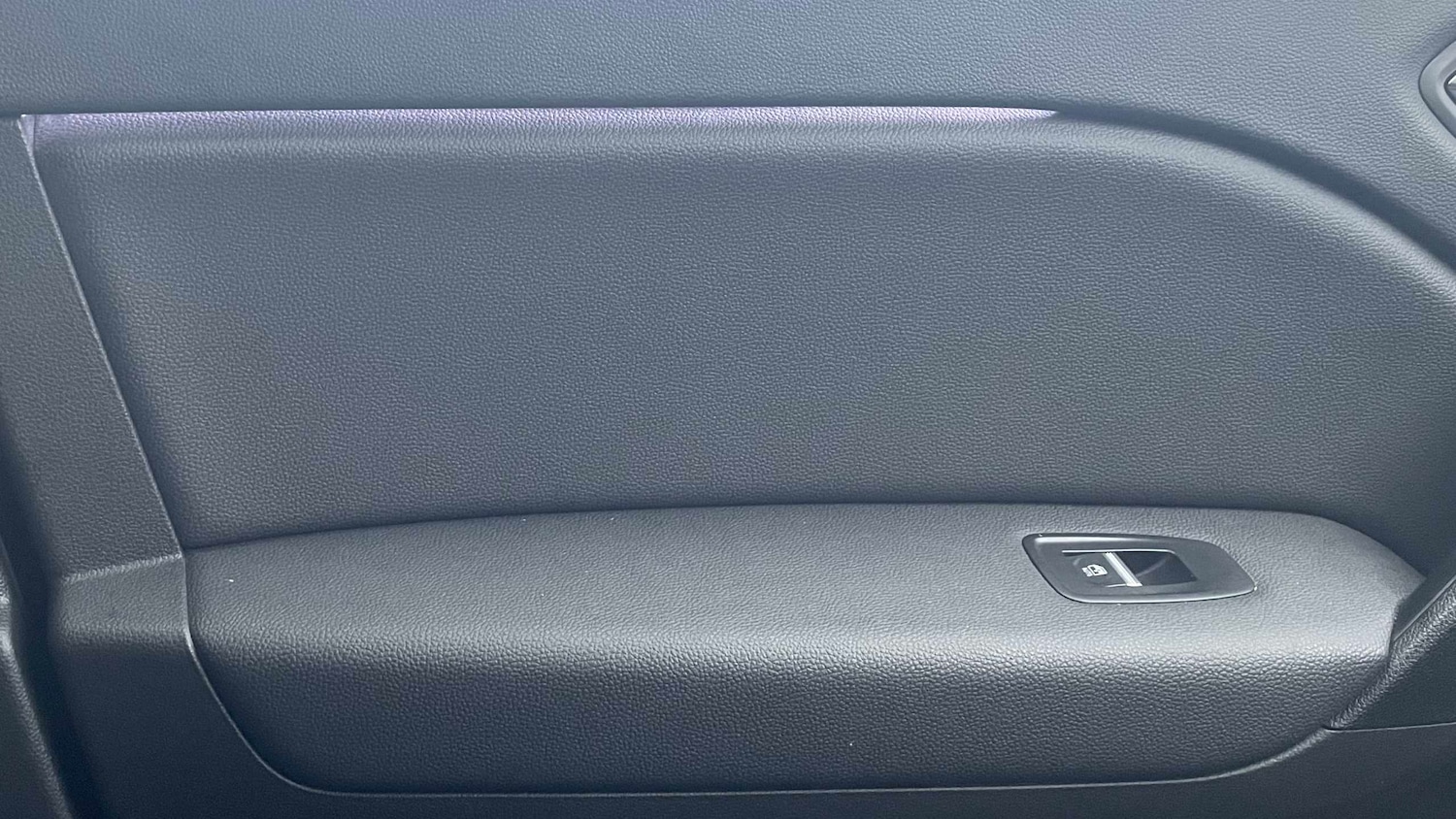 Used Renault Captur 2021 for sale - 76875725: Photo 33