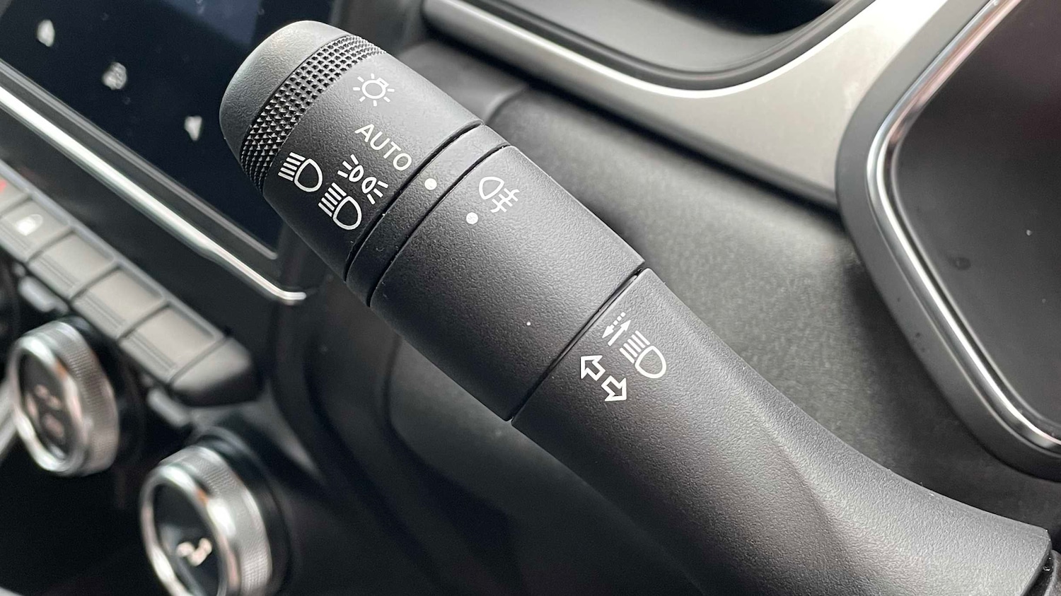 Used Renault Captur 2022 for sale - 76610694: Photo 23