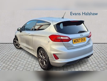 Used Ford Fiesta 2018 for sale - 76575915: Photo