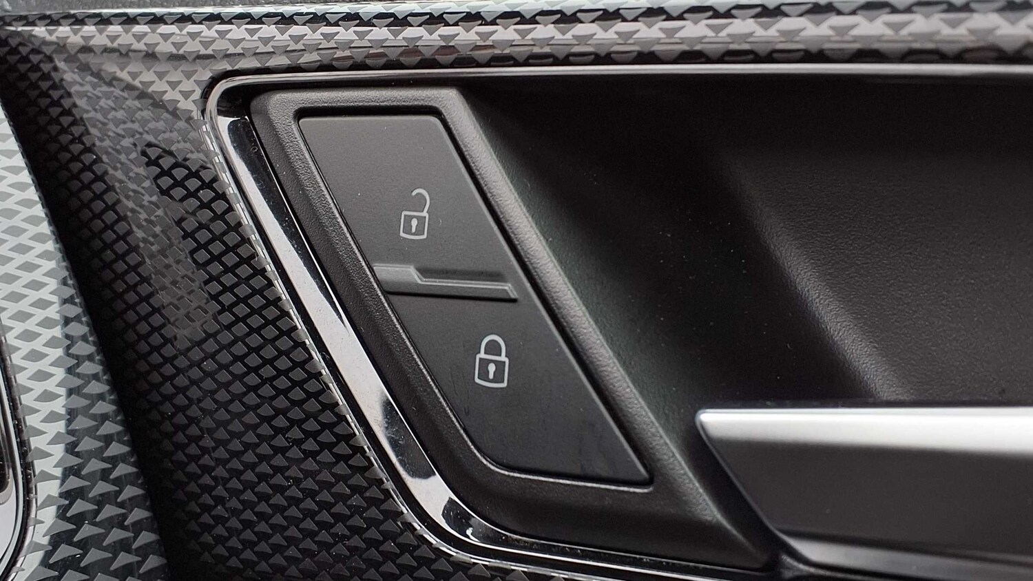 Used Volkswagen Polo 2022 for sale - 76015882: Photo 32