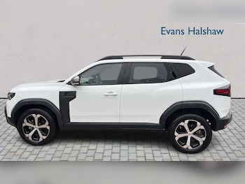 Used Dacia Duster 2024 for sale - 77894361: Photo