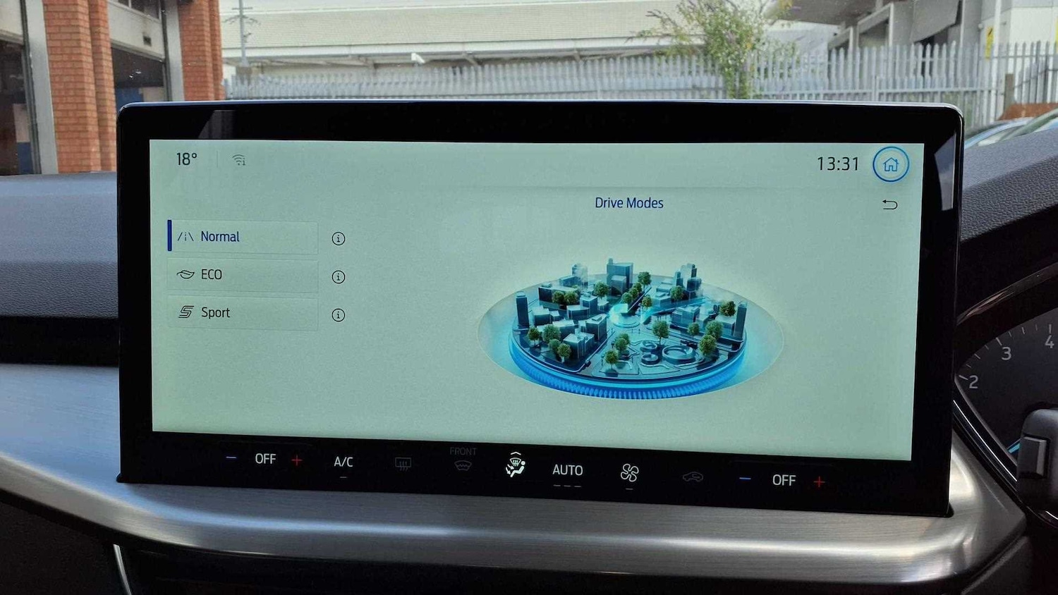 Used Ford Focus 2025 for sale - 76576047: Photo 23