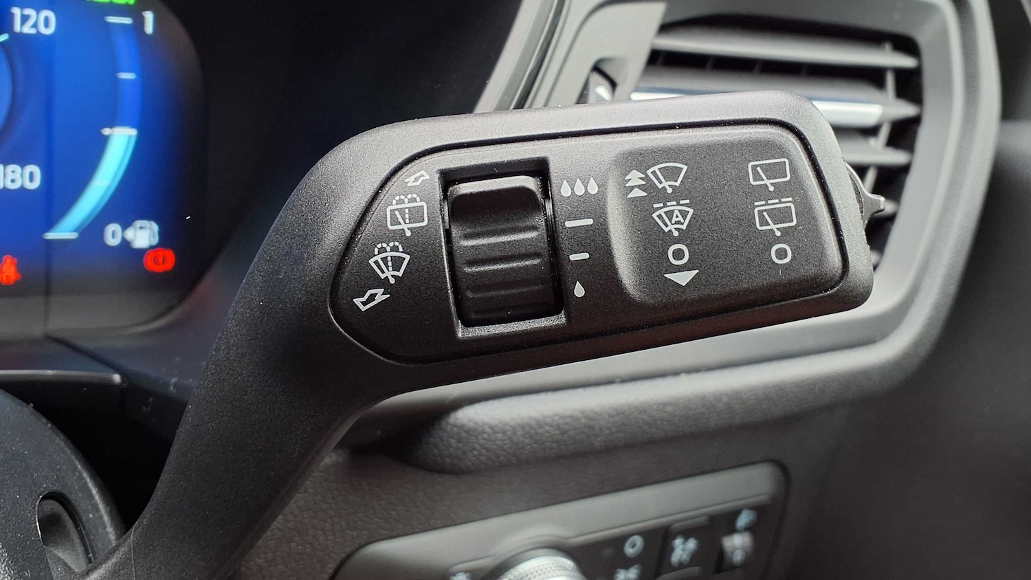 Used Ford Kuga 2021 for sale - 76692037: Photo 29