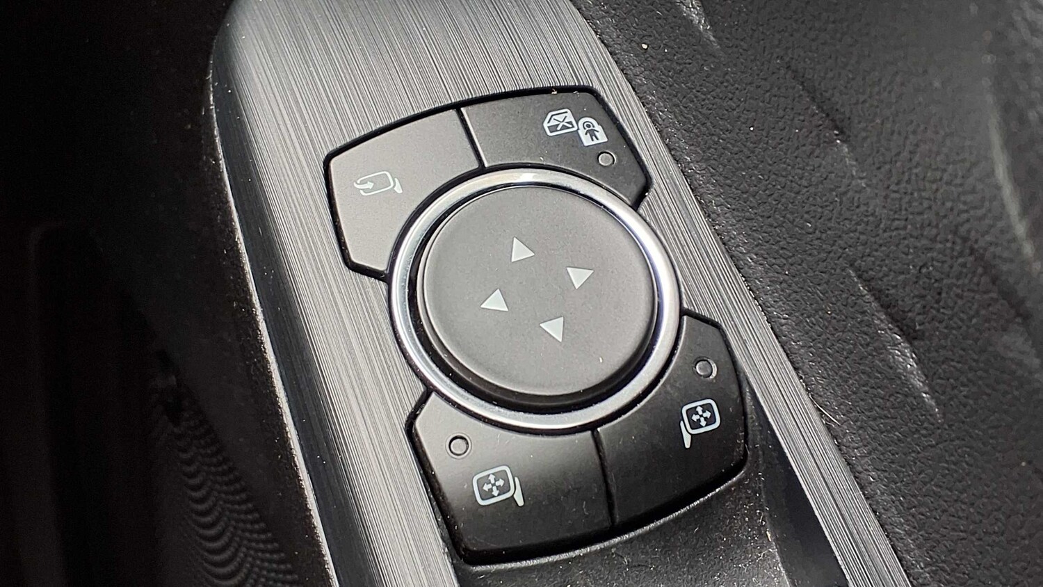 Used Ford Kuga 2021 for sale - 76692037: Photo 32