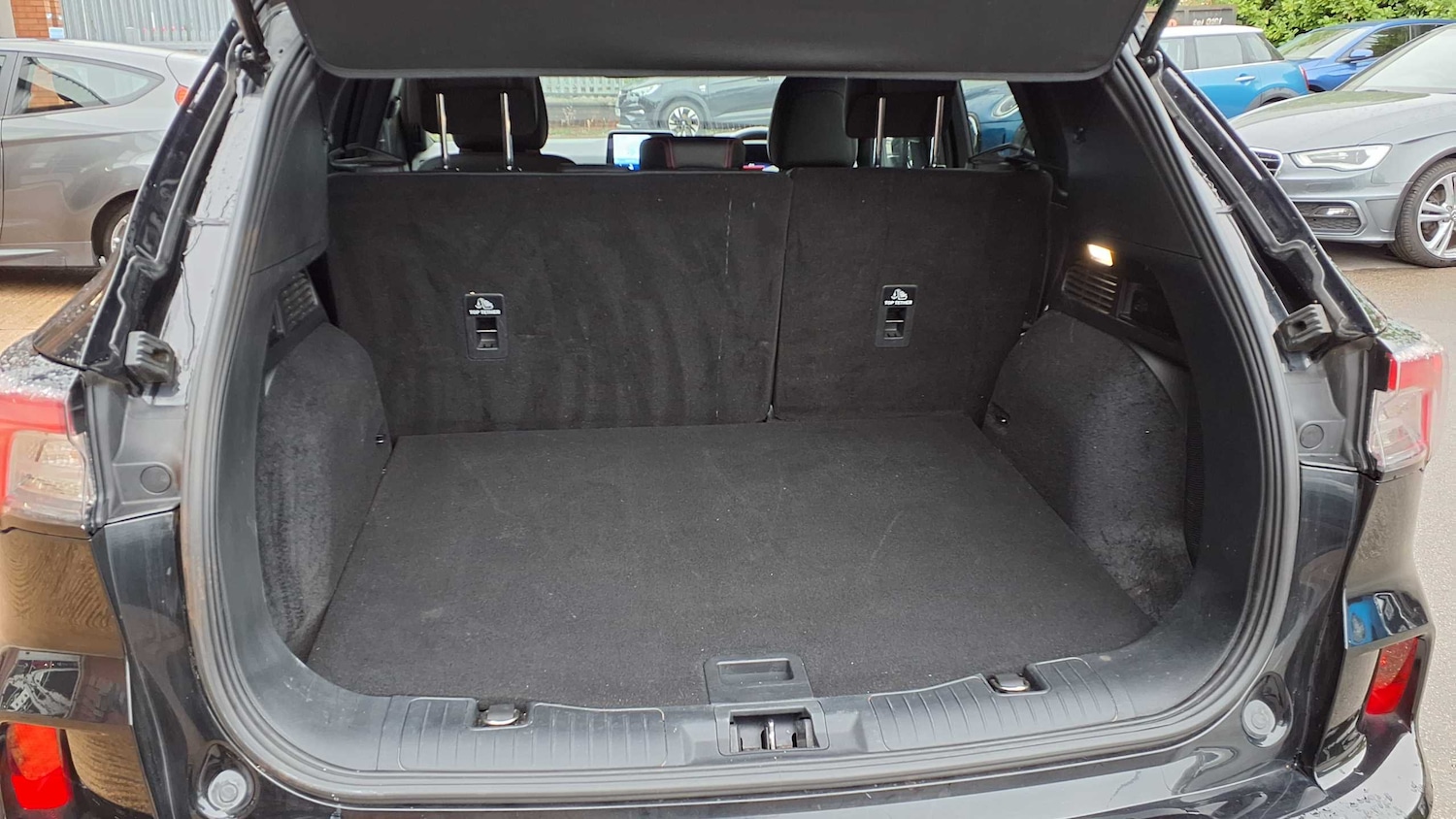 Used Ford Kuga 2021 for sale - 76692037: Photo 6