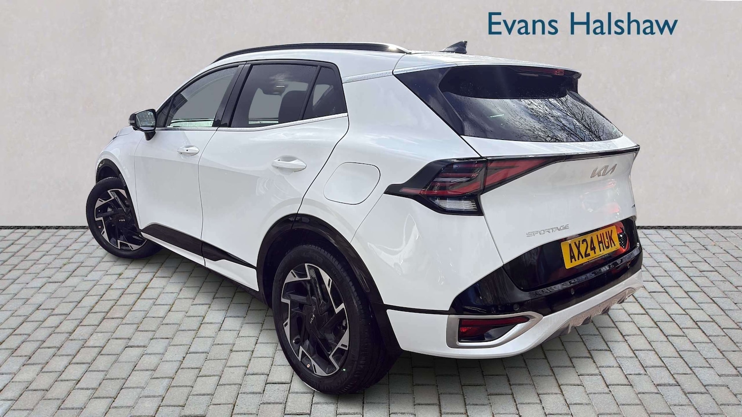 Used Kia Sportage 2024 for sale - 77842338: Photo 2