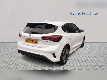 Used Ford Focus 2023 for sale - 78037902: Photo