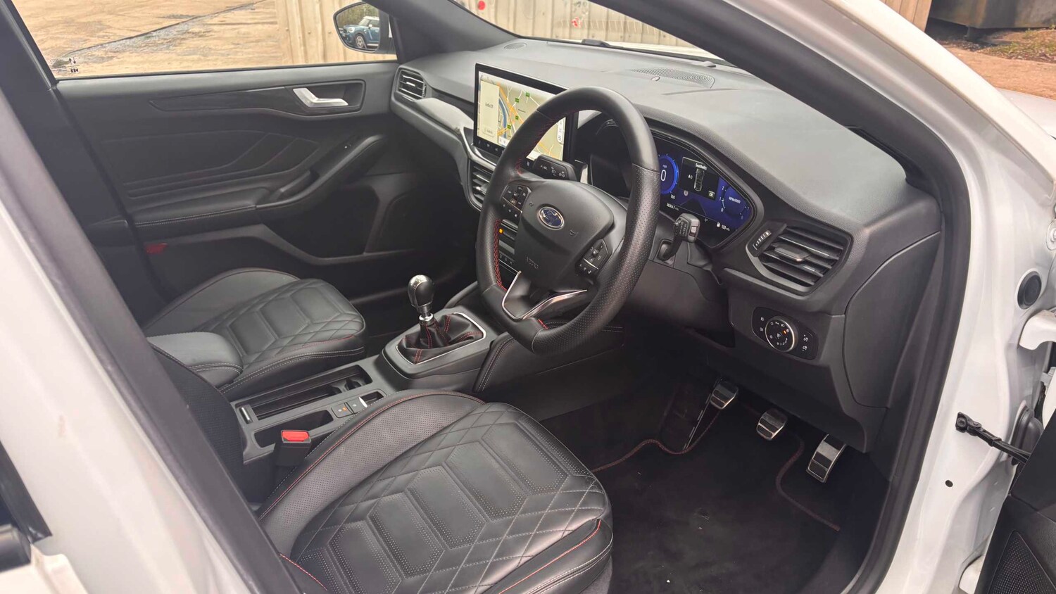 Used Ford Focus 2023 for sale - 78037902: Photo 8