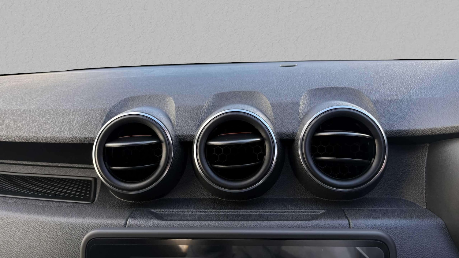 Used Dacia Duster 2022 for sale - 76610512: Photo 30