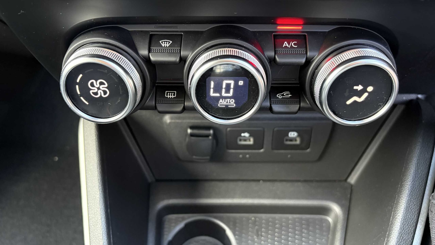 Used Dacia Duster 2022 for sale - 76610512: Photo 32