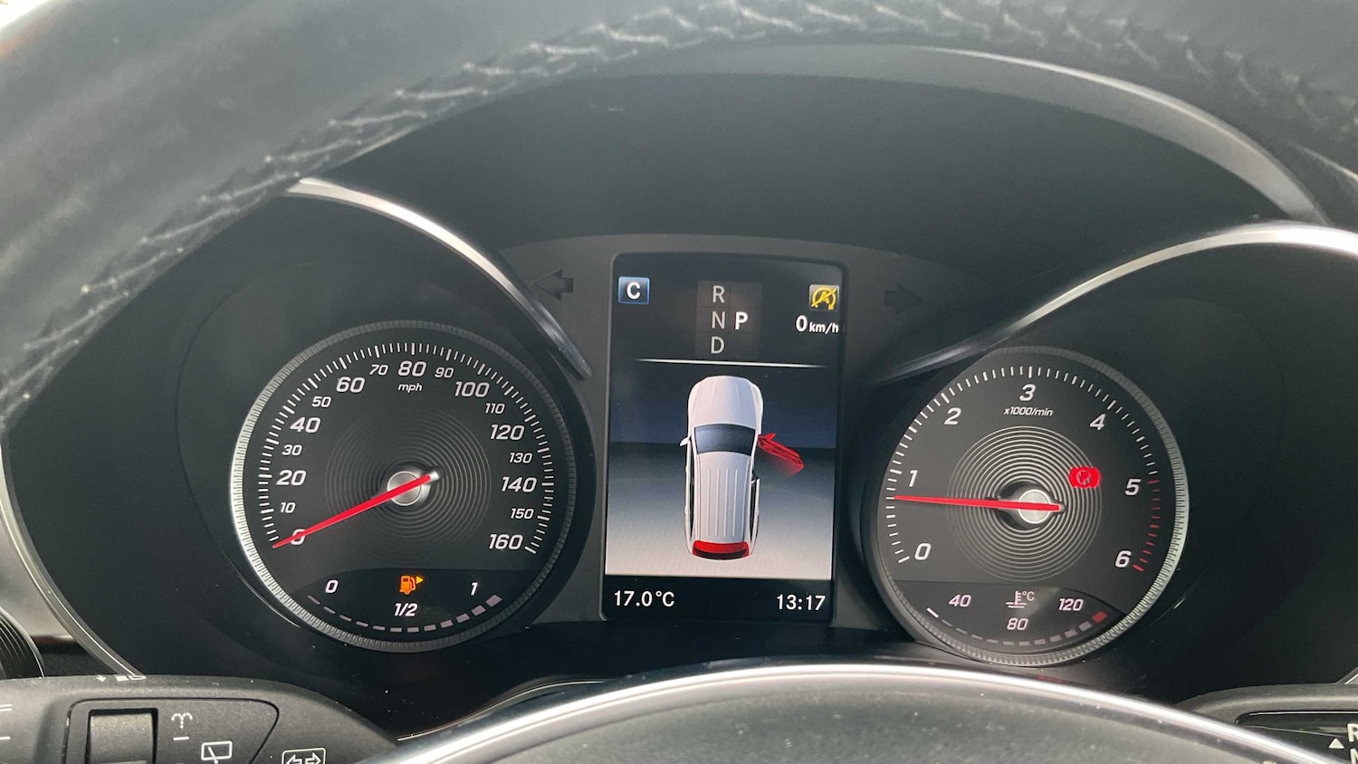 Used Mercedes-Benz GLC 2019 for sale - 75981347: Photo 29