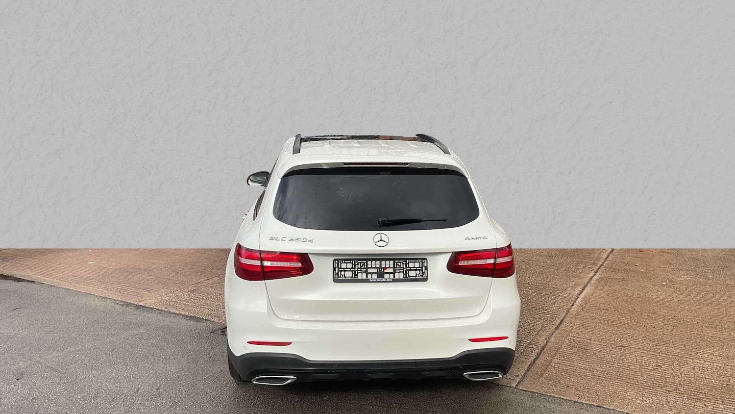Used Mercedes-Benz GLC 2019 for sale - 75981347: Photo 4