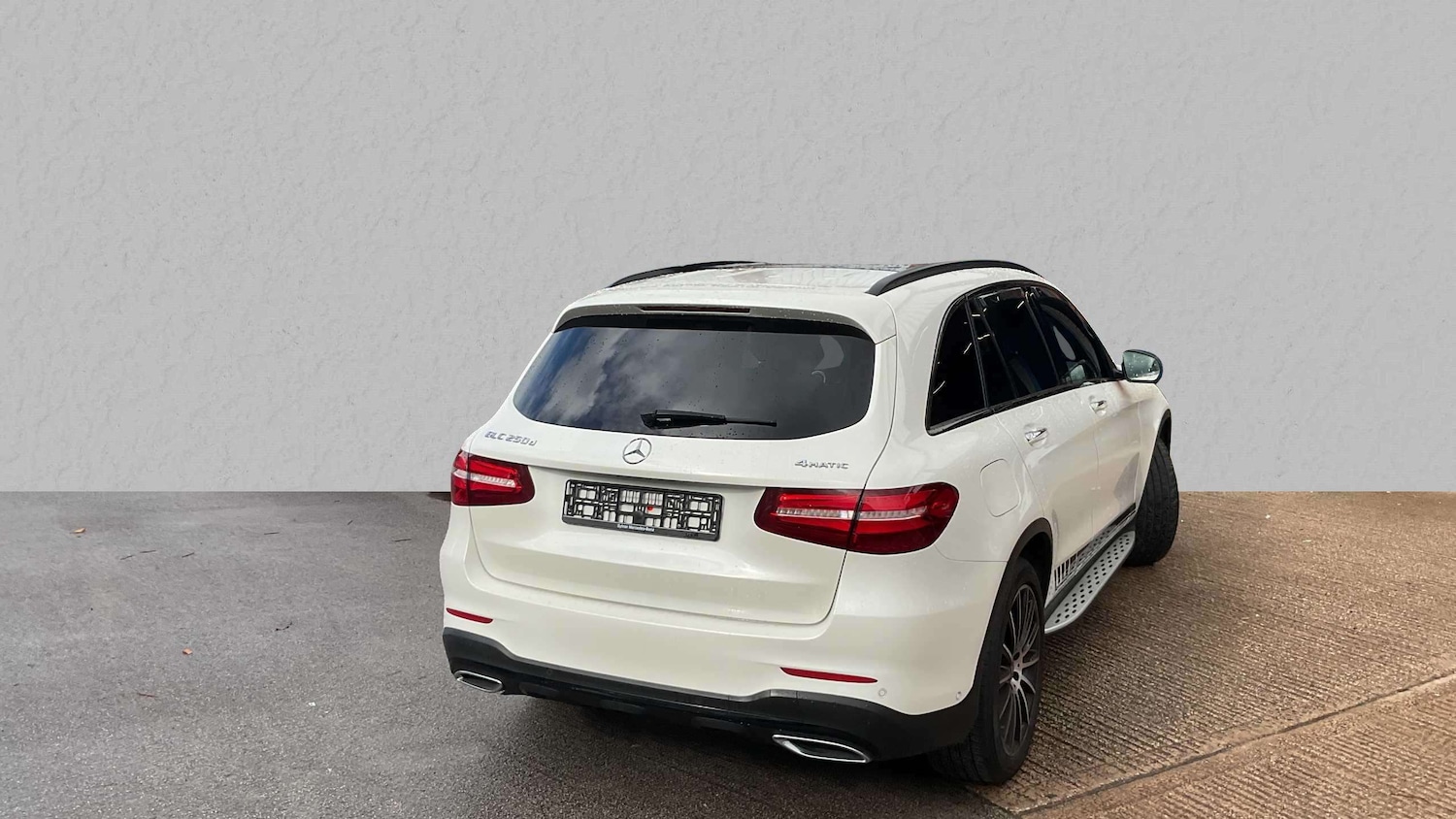 Used Mercedes-Benz GLC 2019 for sale - 75981347: Photo 5