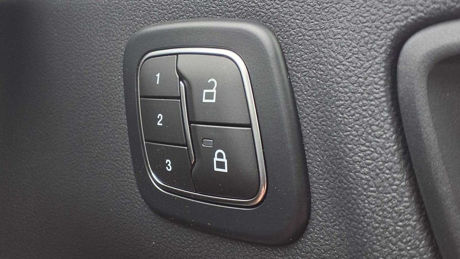 Used Ford Kuga 2025 for sale - 76125694: Photo 15