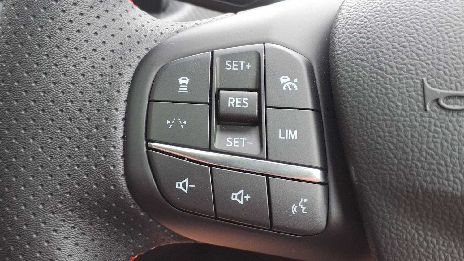 Used Ford Kuga 2025 for sale - 76125694: Photo 30