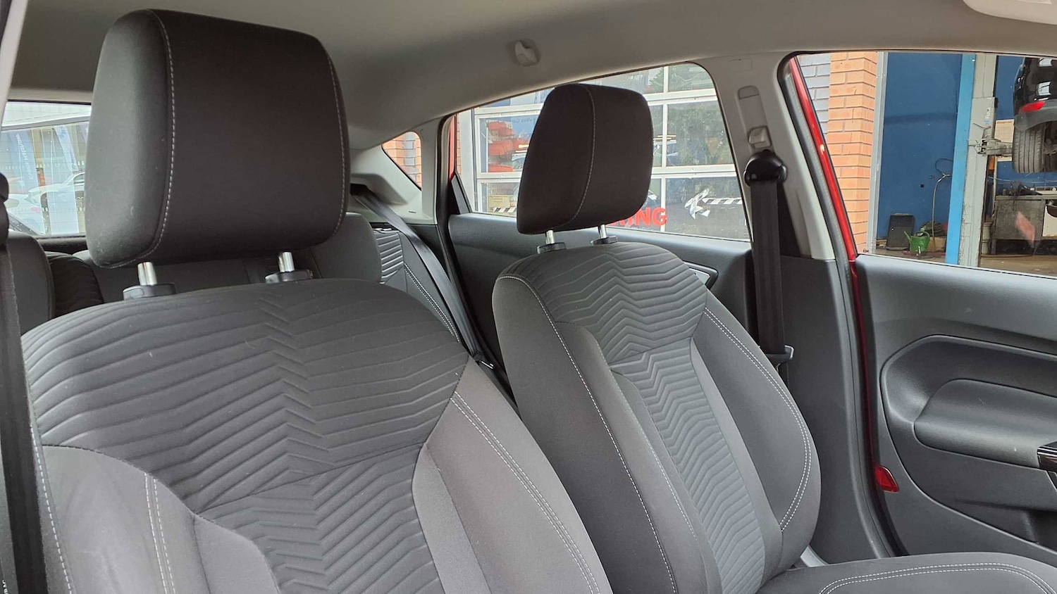 Used Ford Fiesta 2017 for sale - 76351596: Photo 13