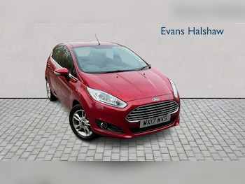 2017 - 1.25 82 Zetec 5dr