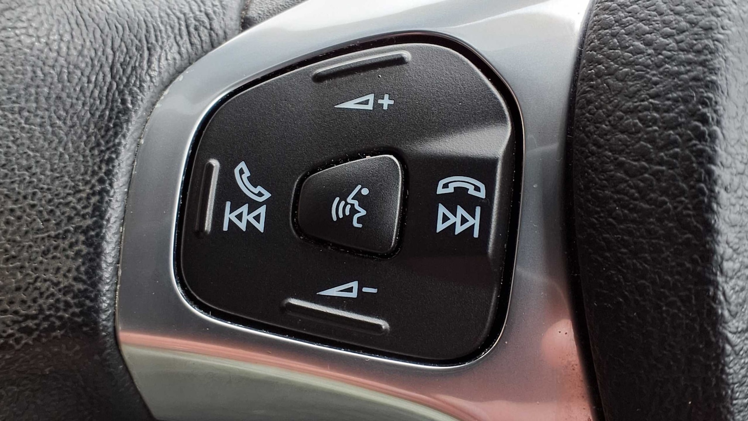 Used Ford Fiesta 2017 for sale - 76351596: Photo 27