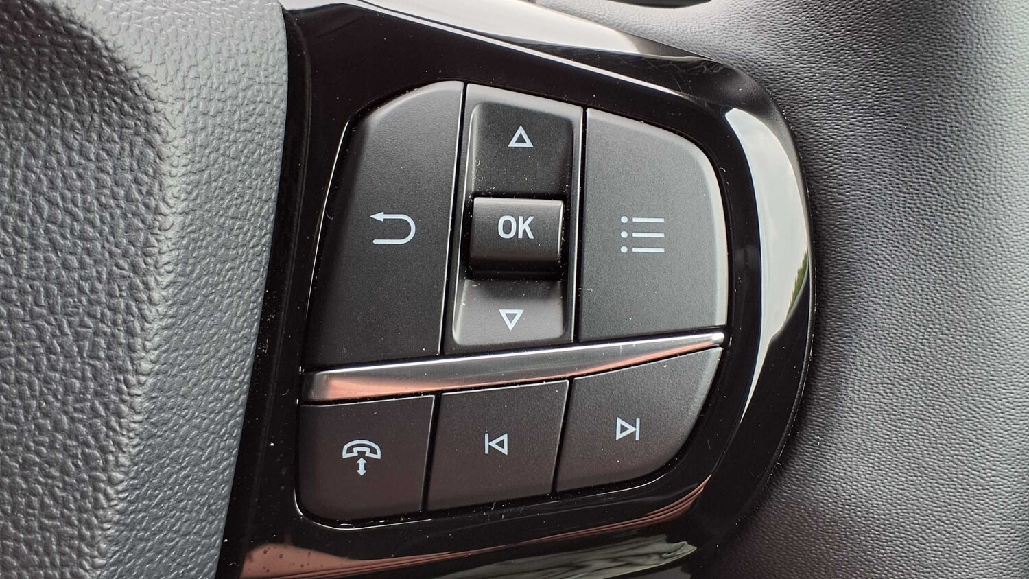 Used Ford Puma 2025 for sale - 76362545: Photo 27