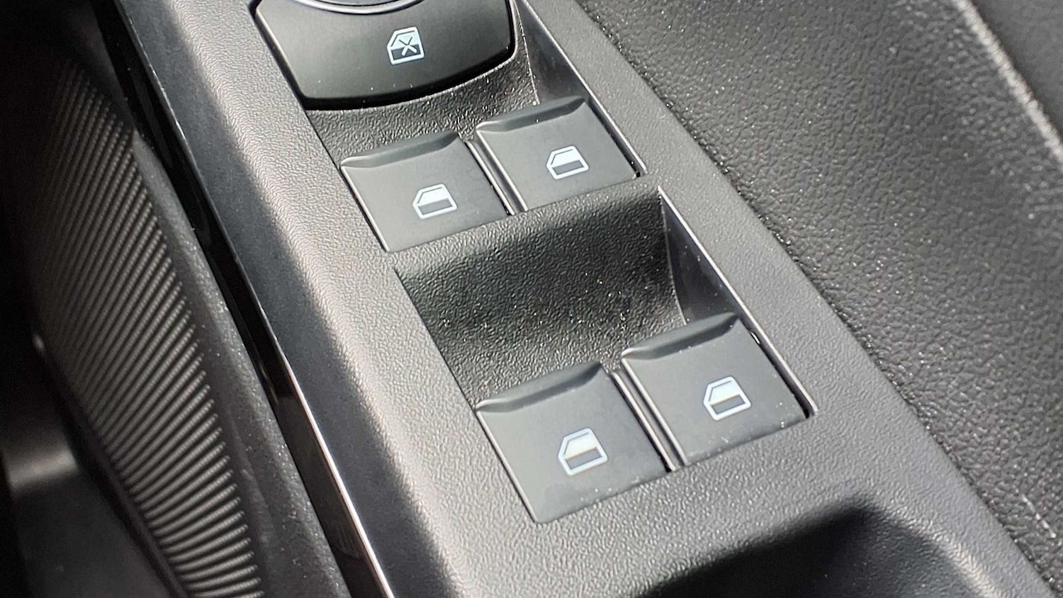 Used Ford Puma 2025 for sale - 76362545: Photo 31