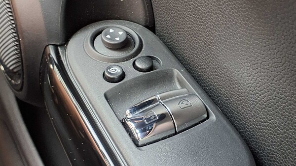 Used MINI Hatch 2022 for sale - 75993905: Photo 34