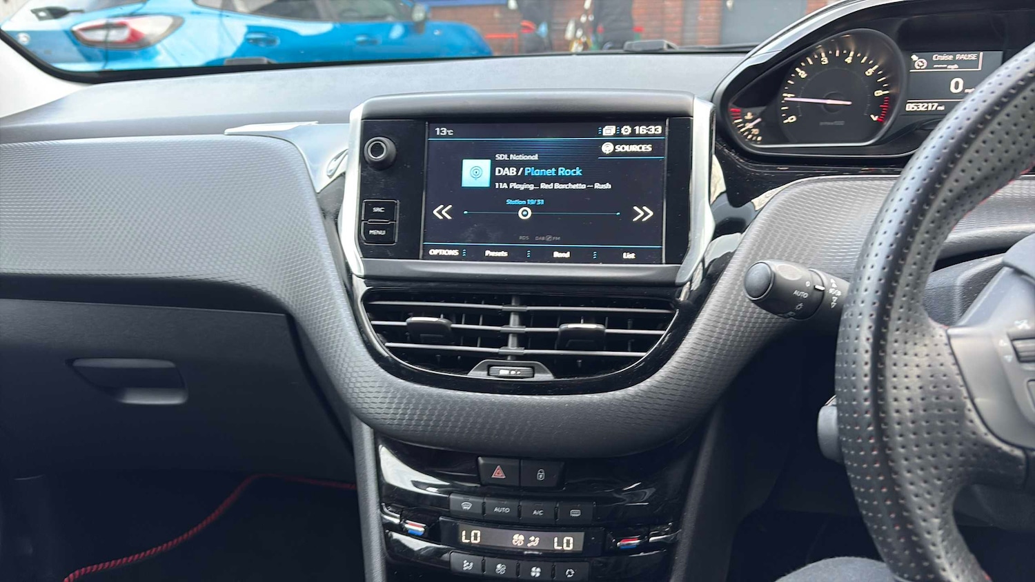 Used Peugeot 208 2019 for sale - 77942900: Photo 11