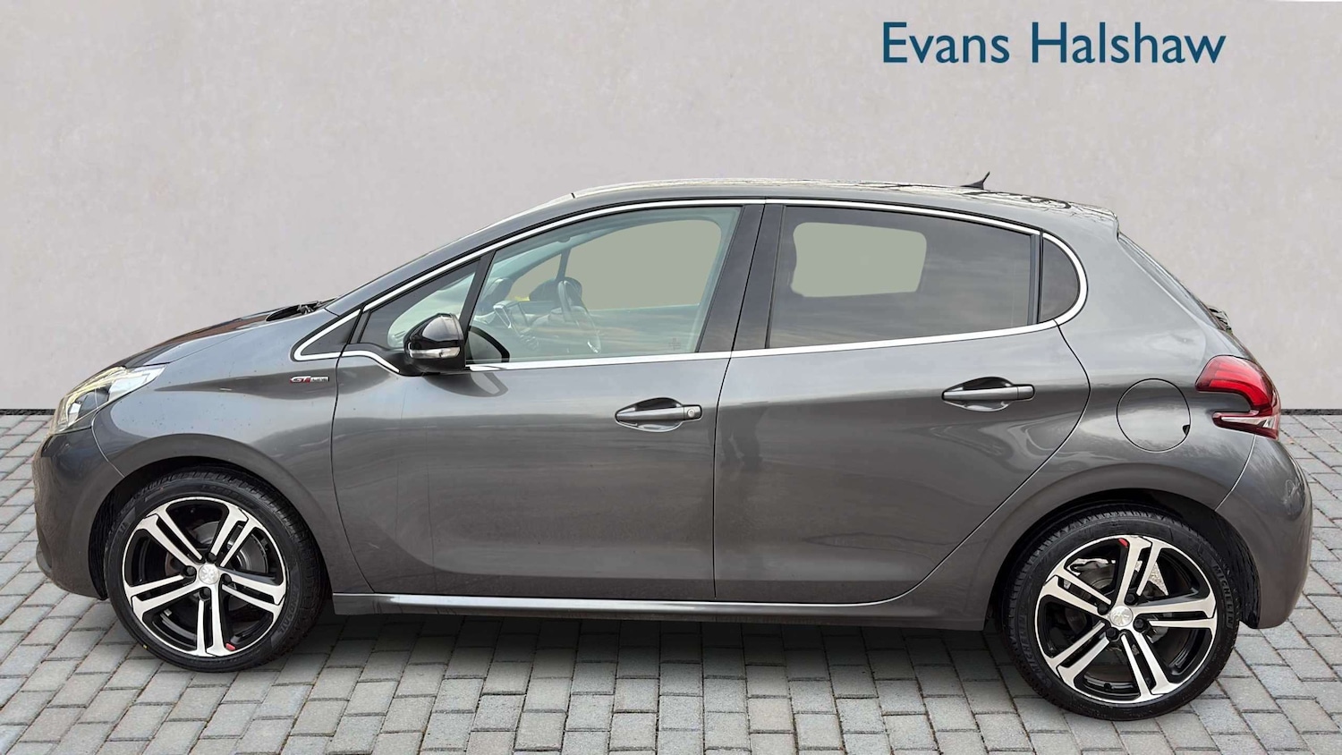 Used Peugeot 208 2019 for sale - 77942900: Photo 3