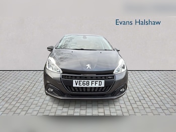 Used Peugeot 208 2019 for sale - 77942900: Photo